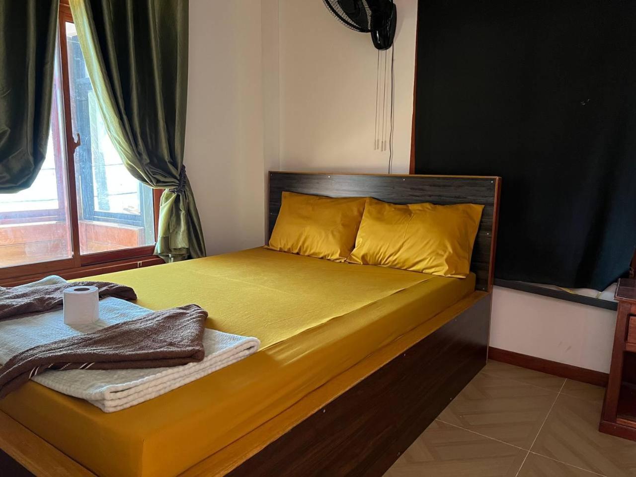 White Rose Guesthouse Kaoh Touch Buitenkant foto