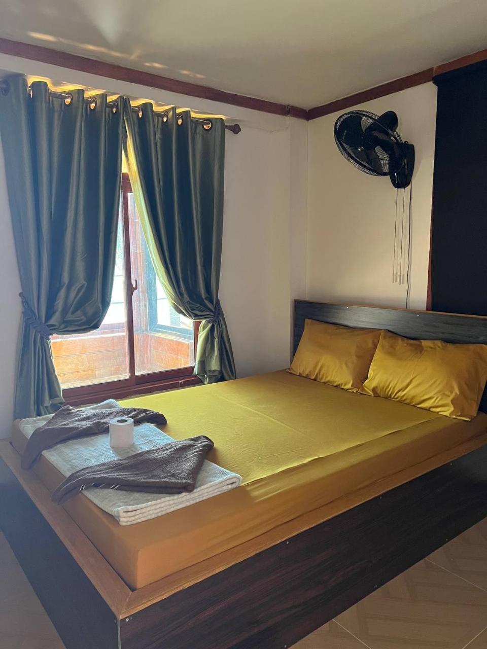 White Rose Guesthouse Kaoh Touch Buitenkant foto