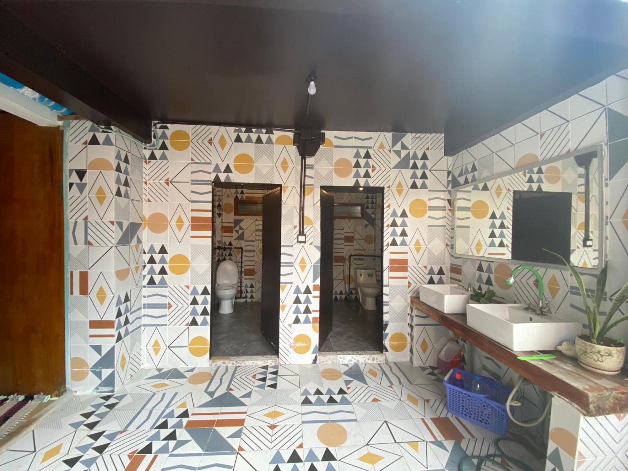 White Rose Guesthouse Kaoh Touch Buitenkant foto
